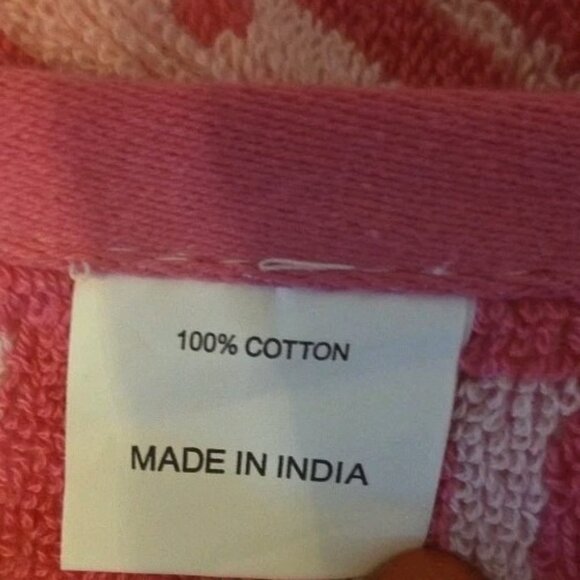 Pink Nutcracker Hand Towel All Cotton NEW Bath Holiday Linens - Picture 4 of 8